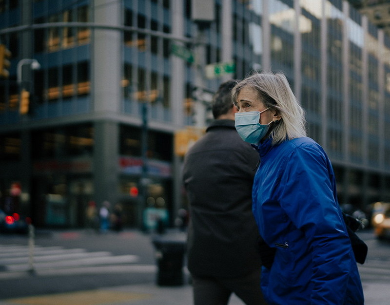 Парень и девушка погибли при опрокидывании авто на Ставрополье